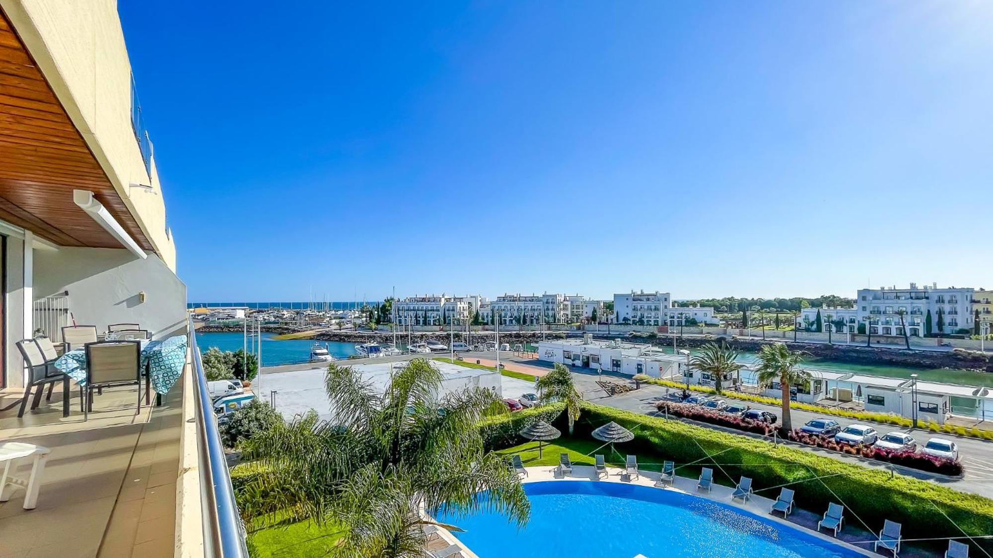 Aquamar Sunset T2 By Hsr Marina Vilamoura Quarteira Esterno foto